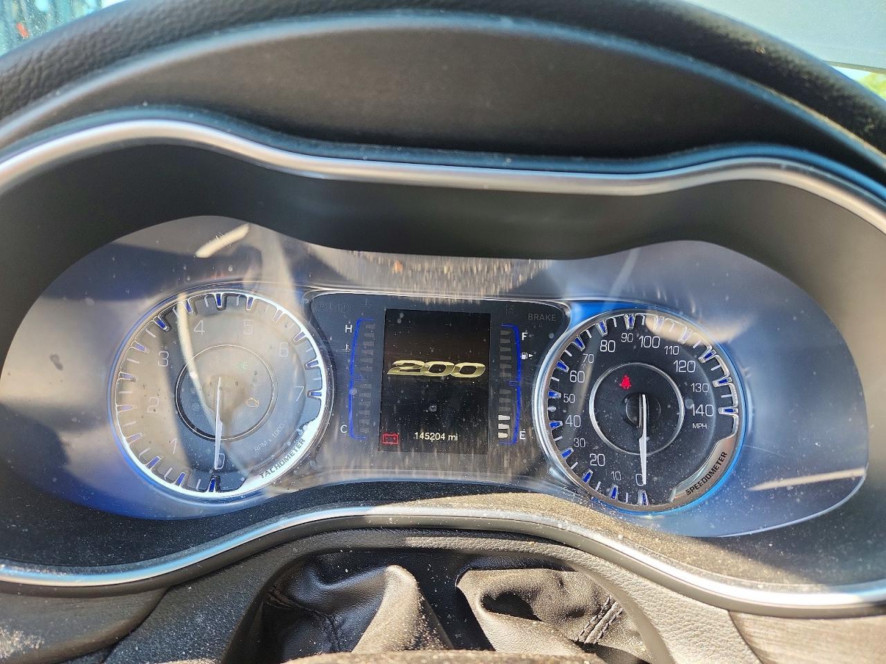 2016 CHRYSLER 200