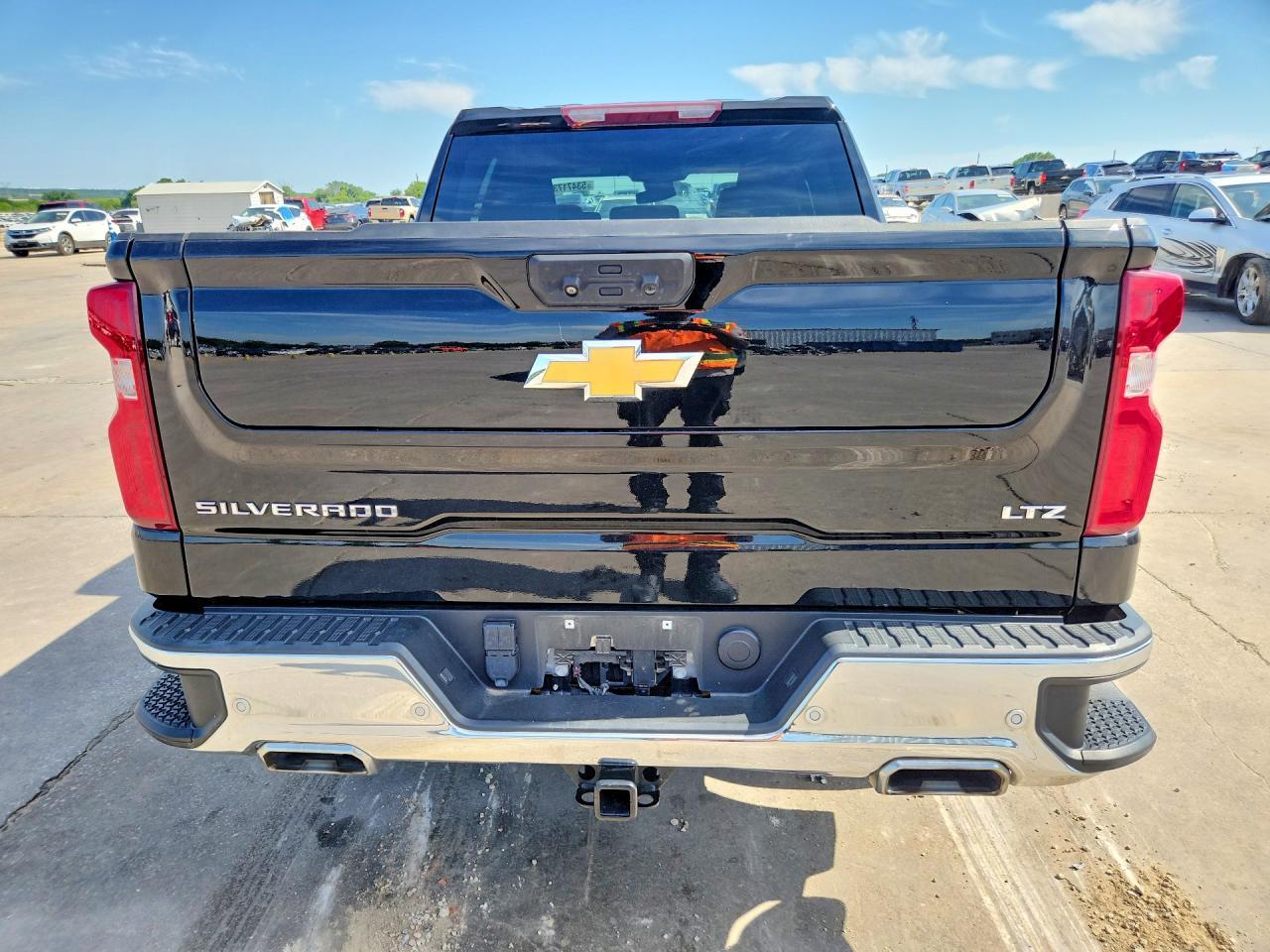 2023 CHEVROLET Silverado