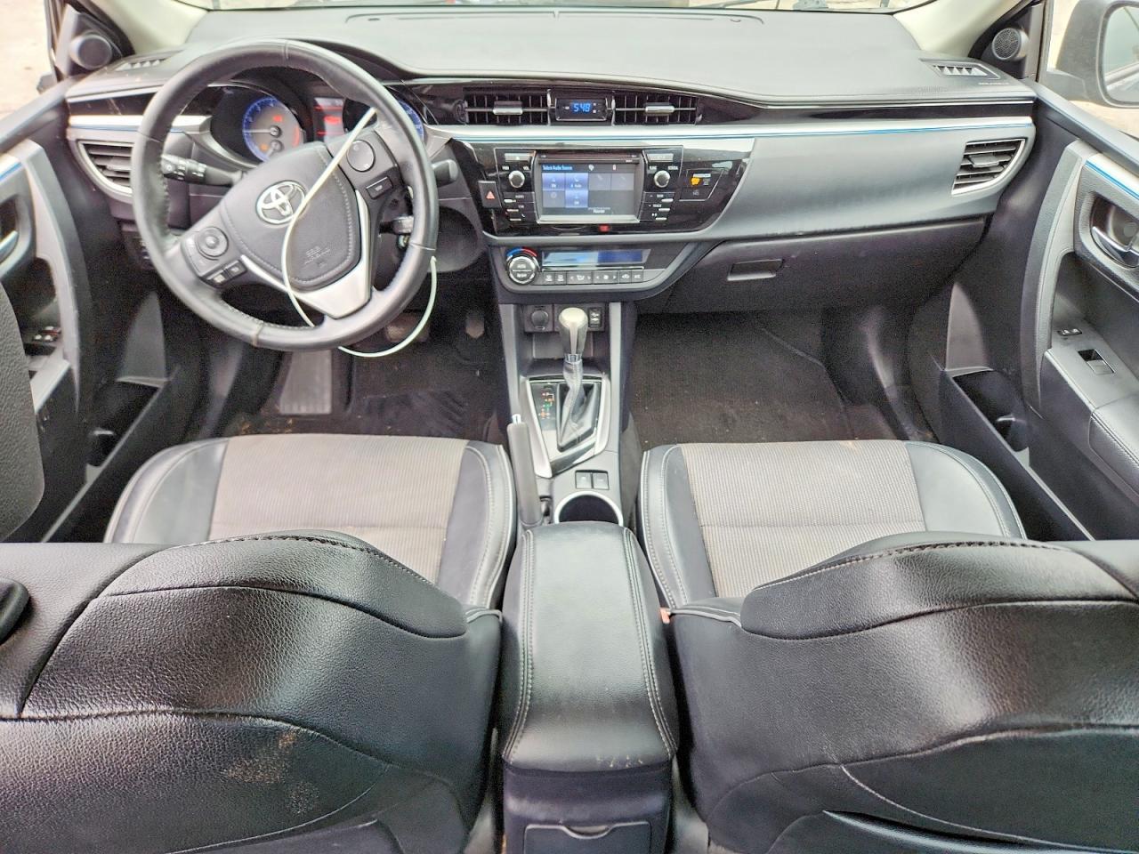 2016 TOYOTA COROLLA