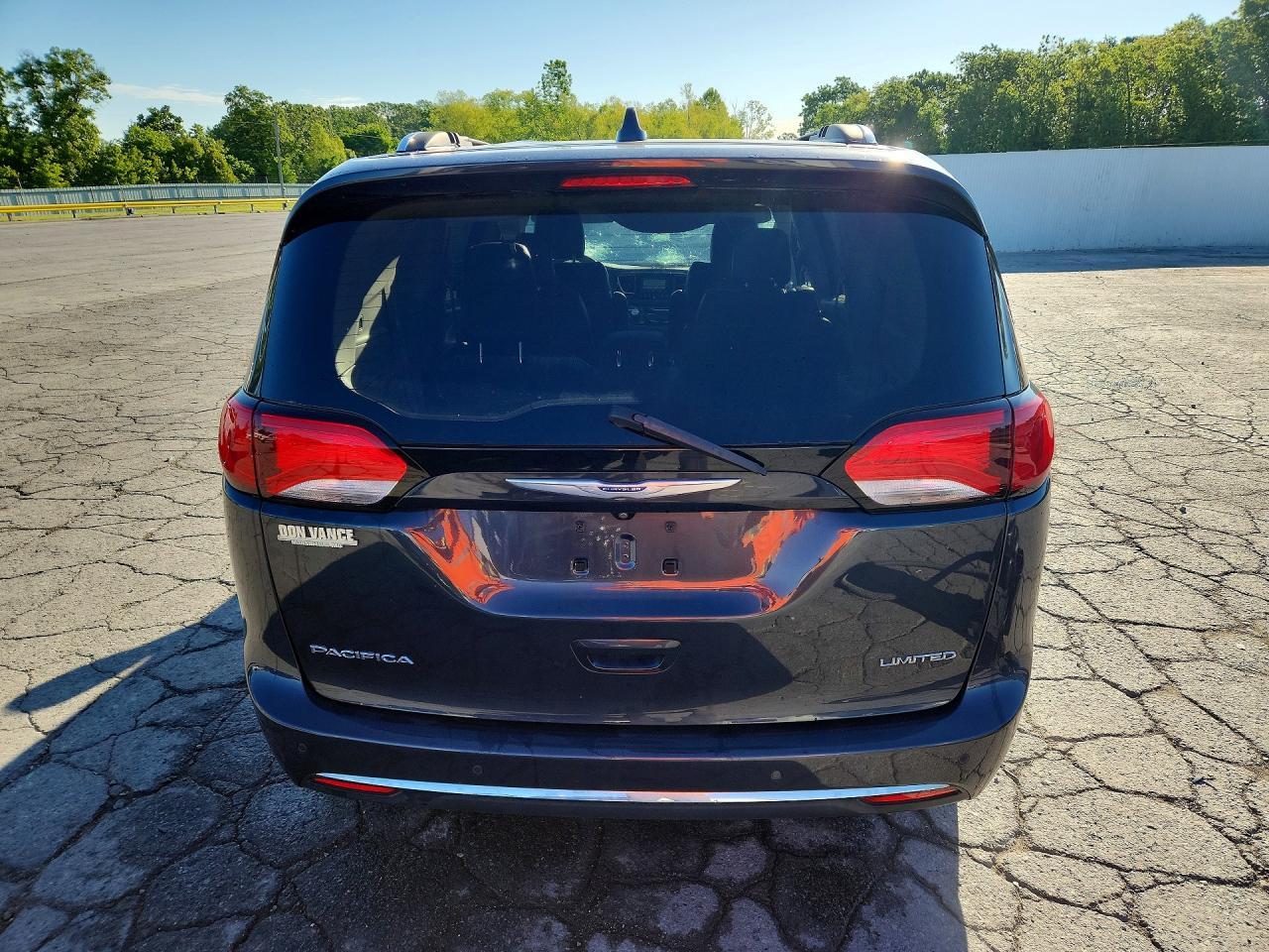 2020 CHRYSLER Pacifica