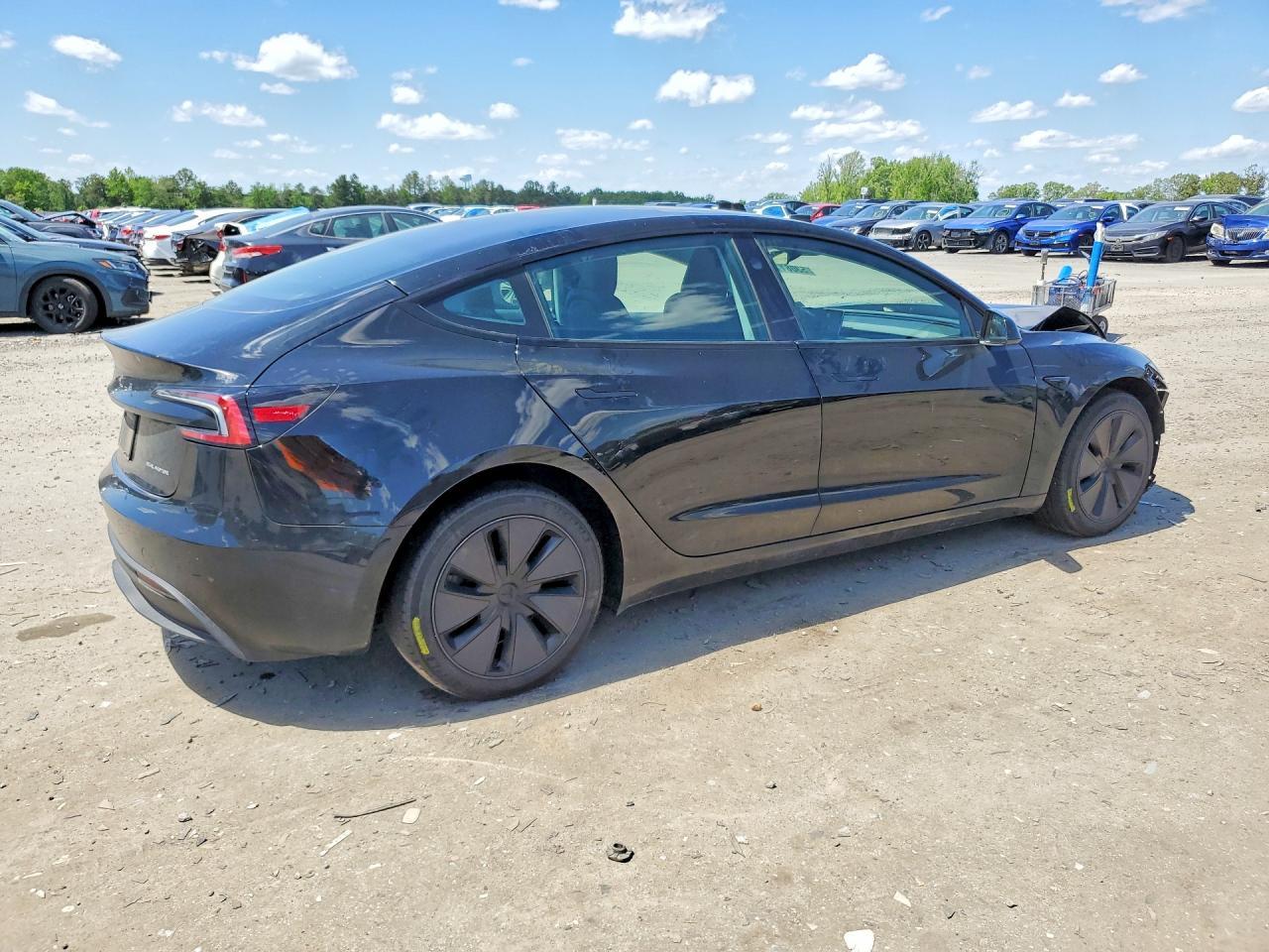 2024 TESLA MODEL 3