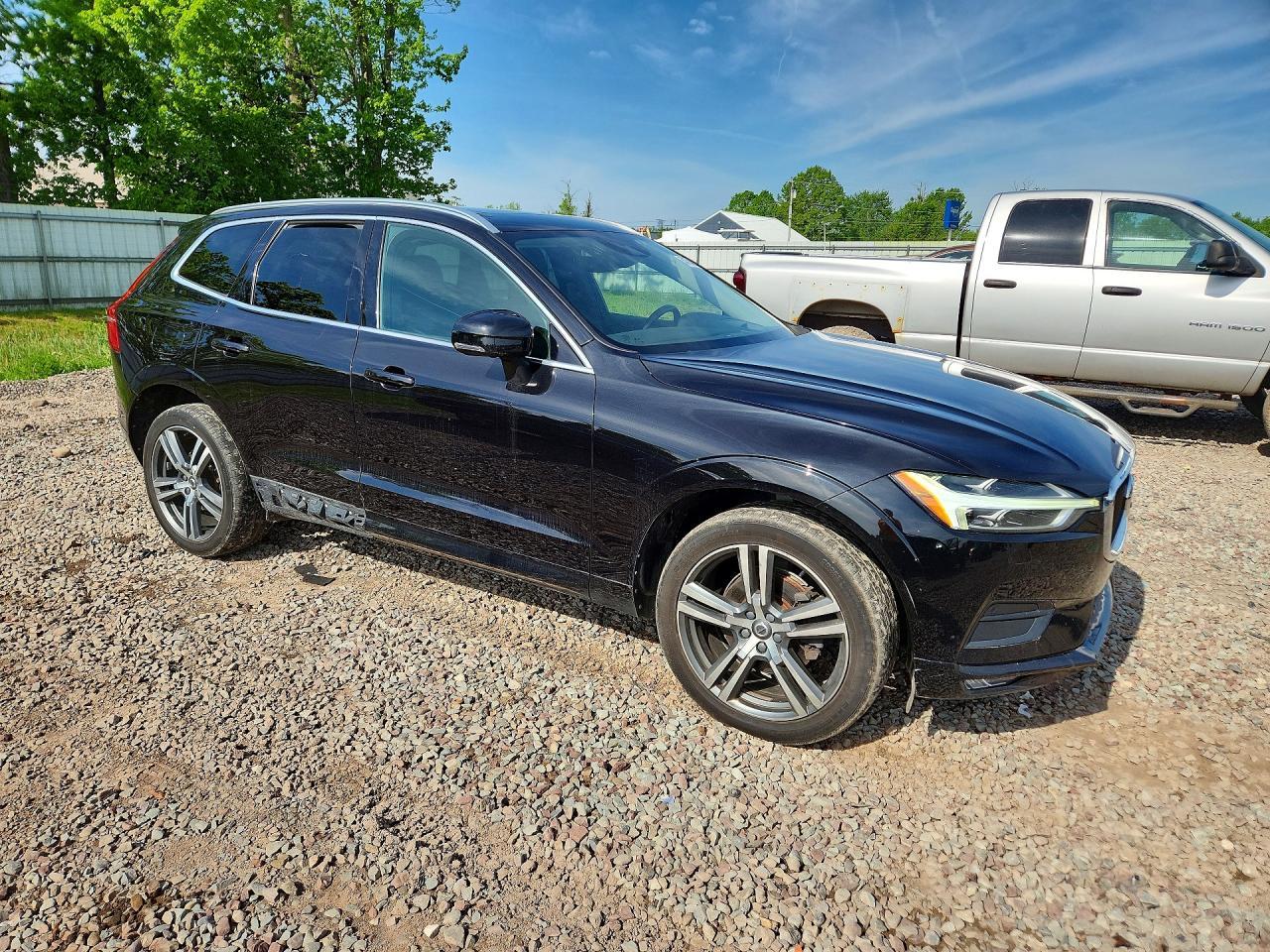 2020 VOLVO XC60
