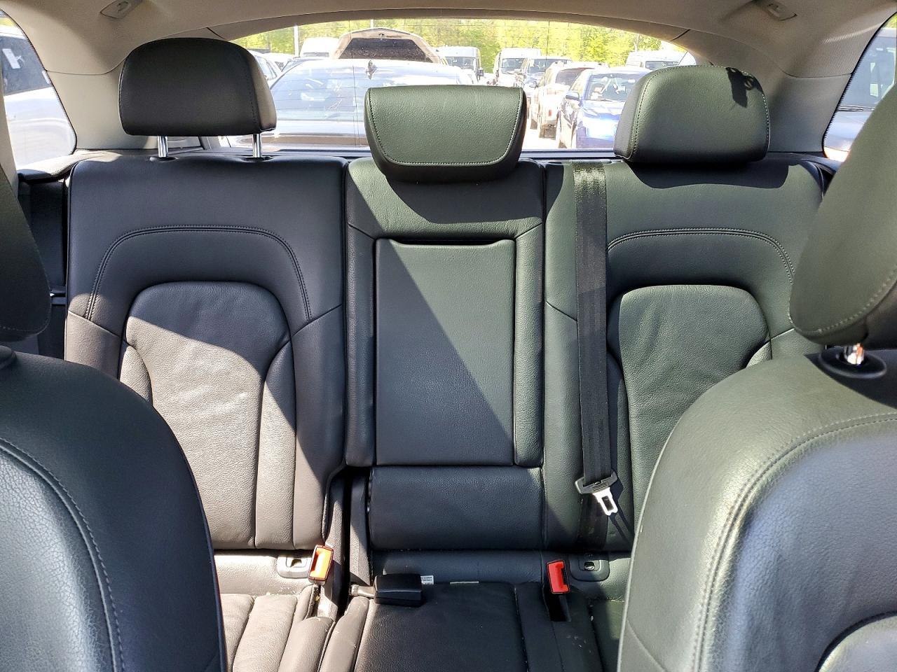 2014 AUDI Q5