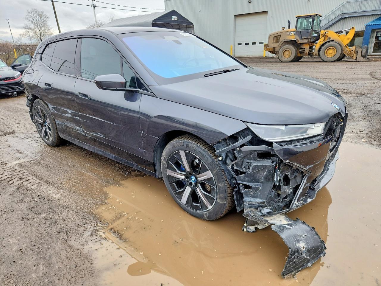 2023 BMW iX