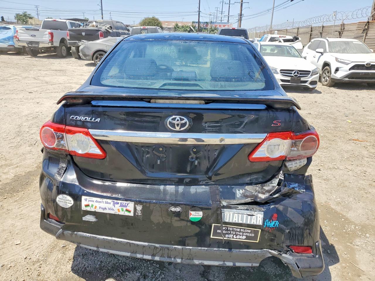 2011 TOYOTA COROLLA