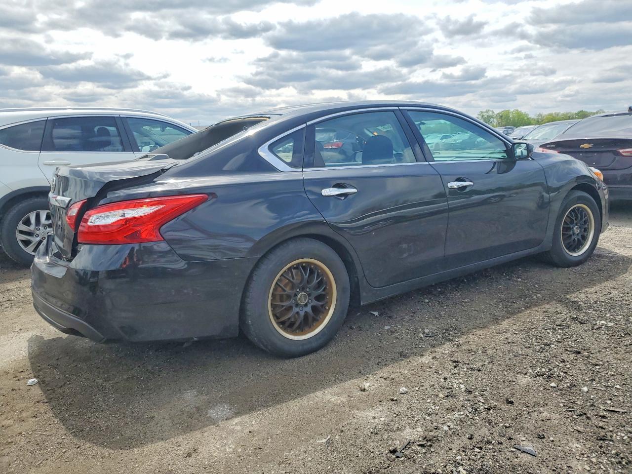 2016 NISSAN ALTIMA