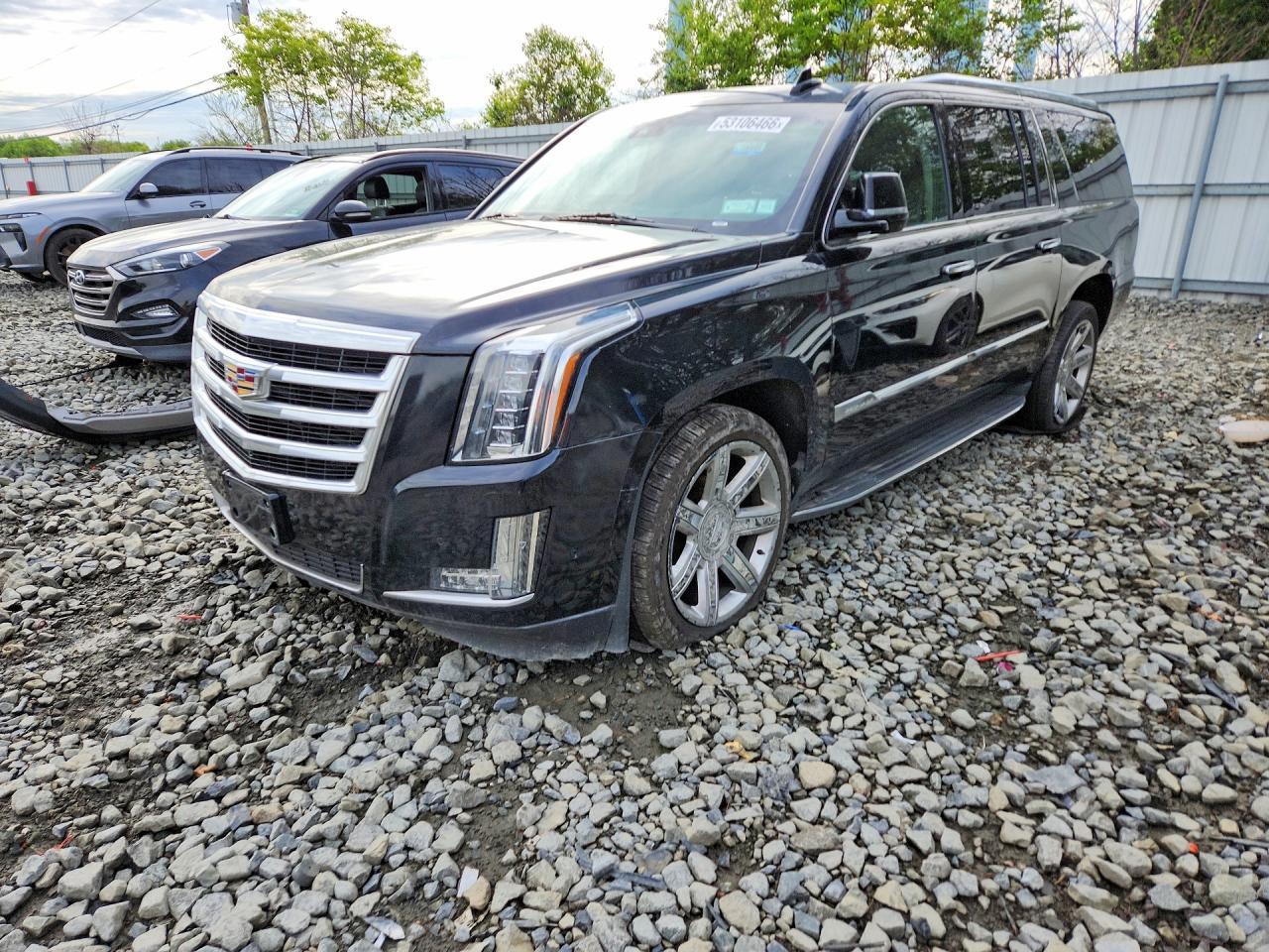 2017 CADILLAC Escalade ESV