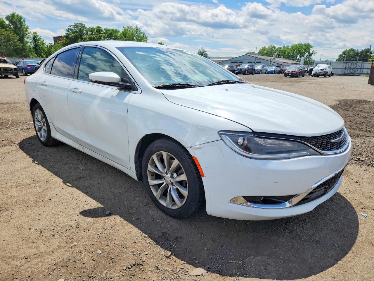 2015 CHRYSLER 200