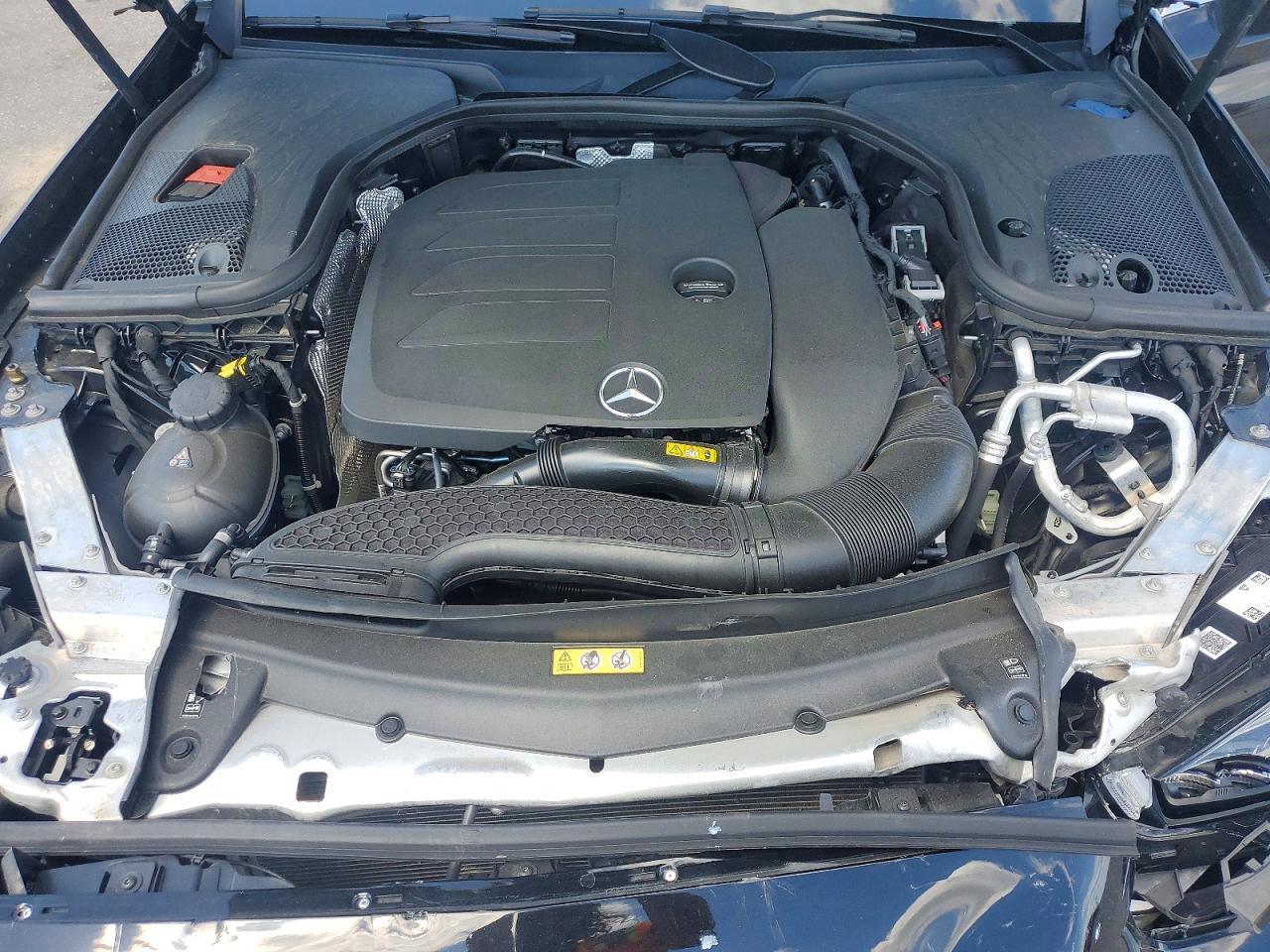 2022 MERCEDES-BENZ E-Class