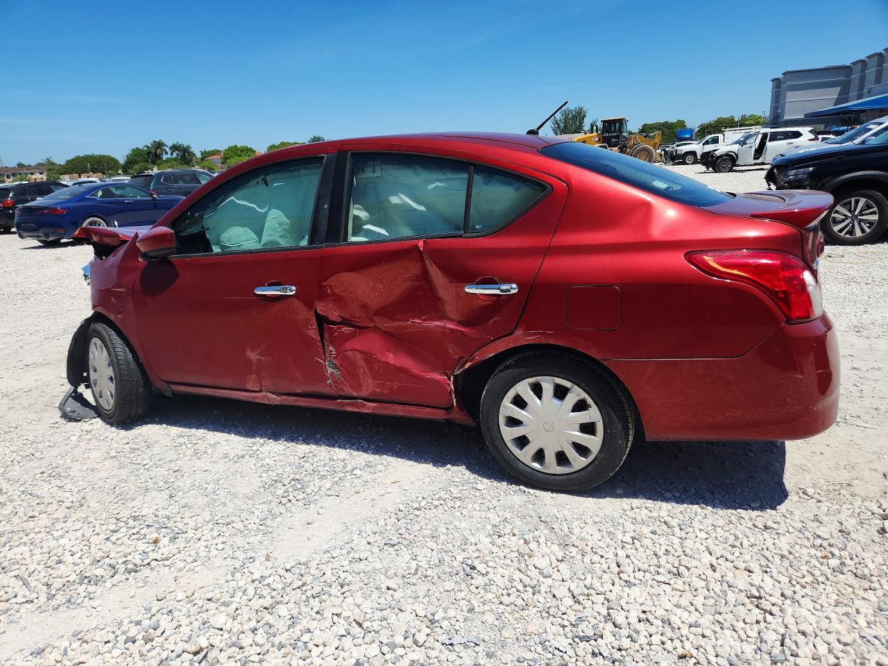 2018 NISSAN VERSA