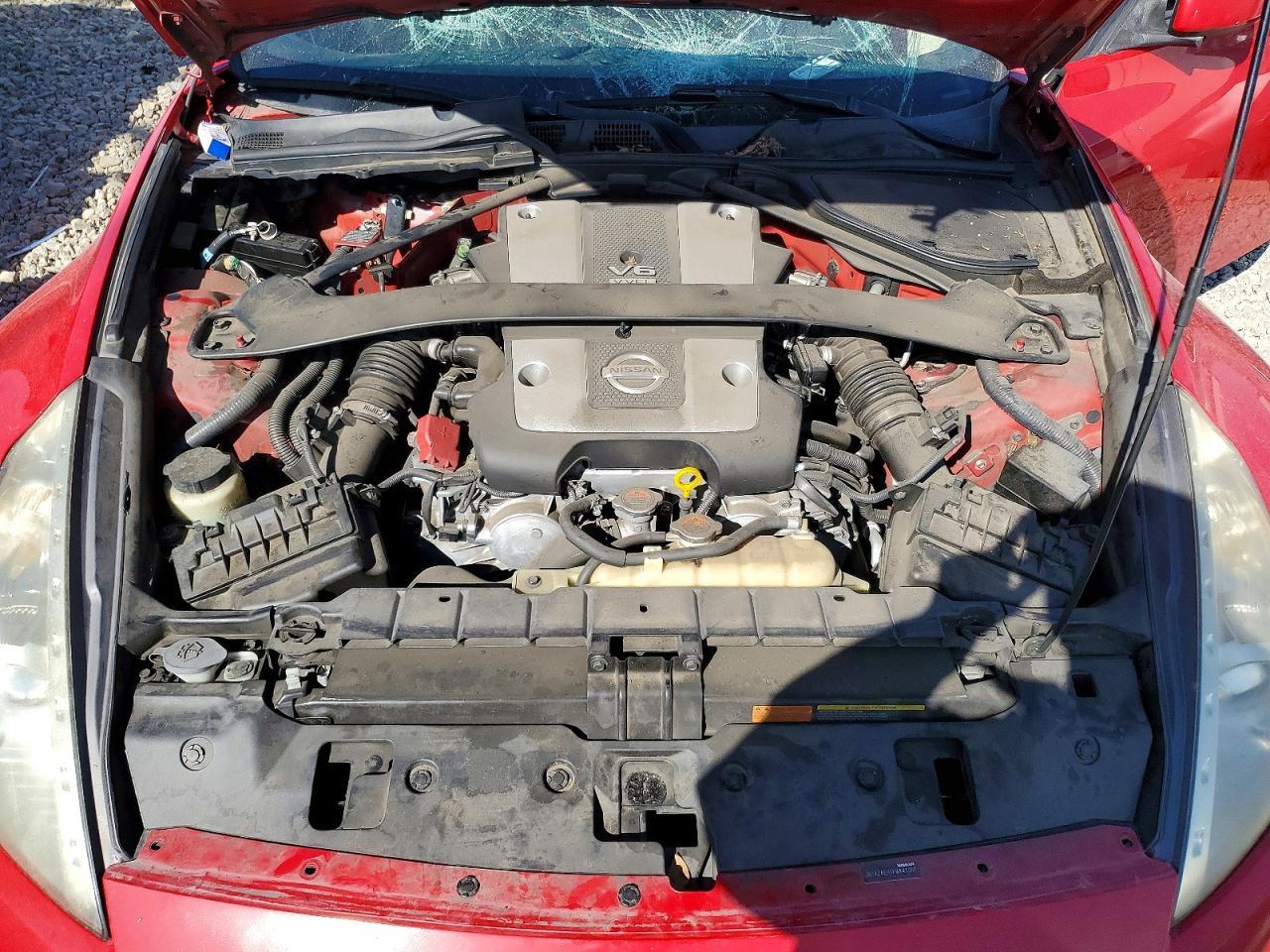 2015 NISSAN 370Z