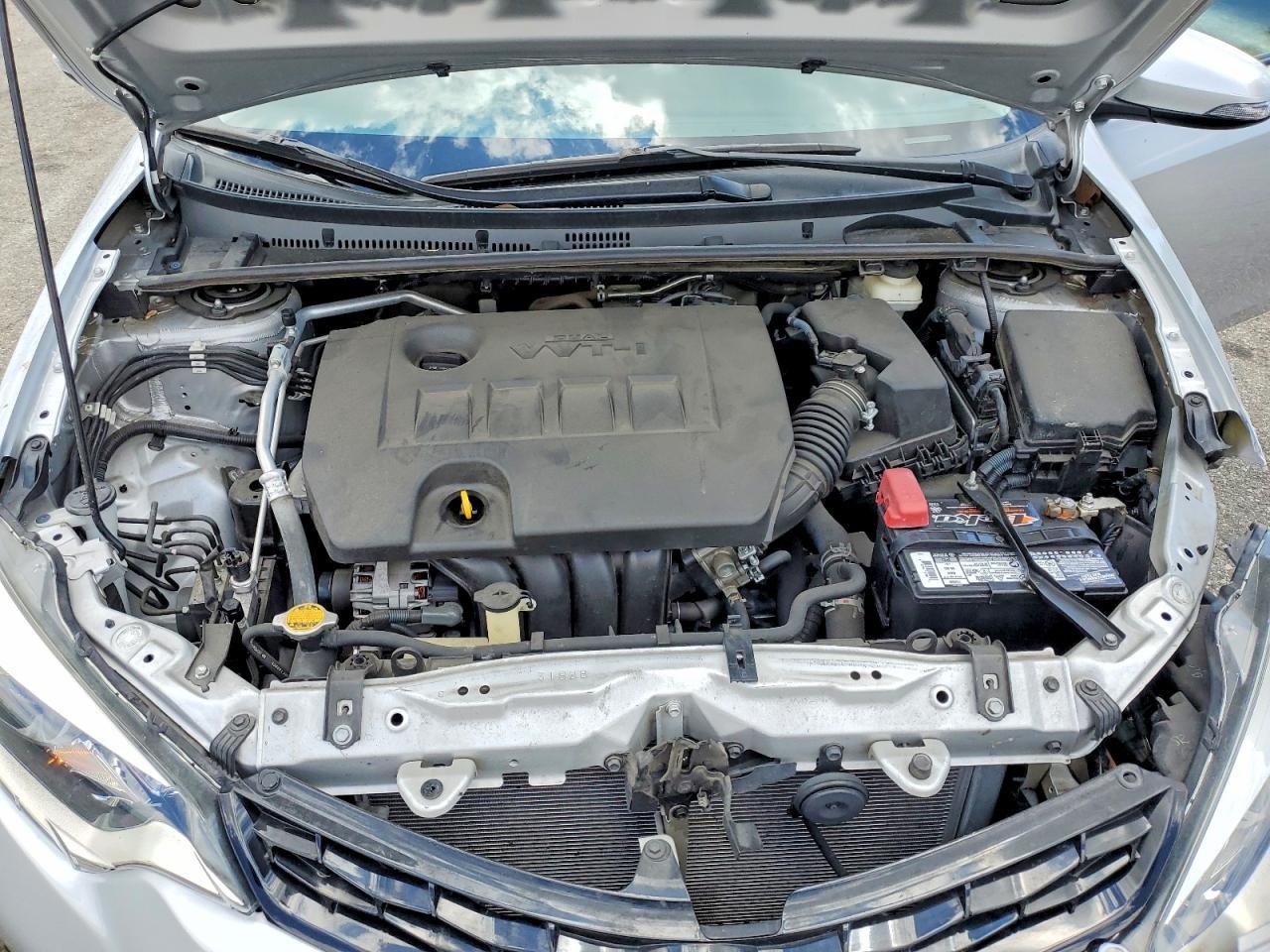 2015 TOYOTA COROLLA