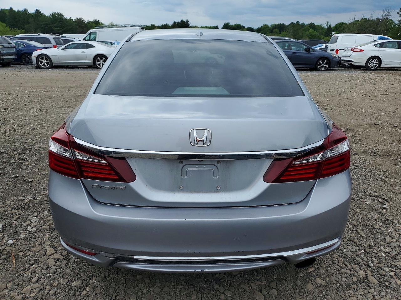 2017 HONDA ACCORD