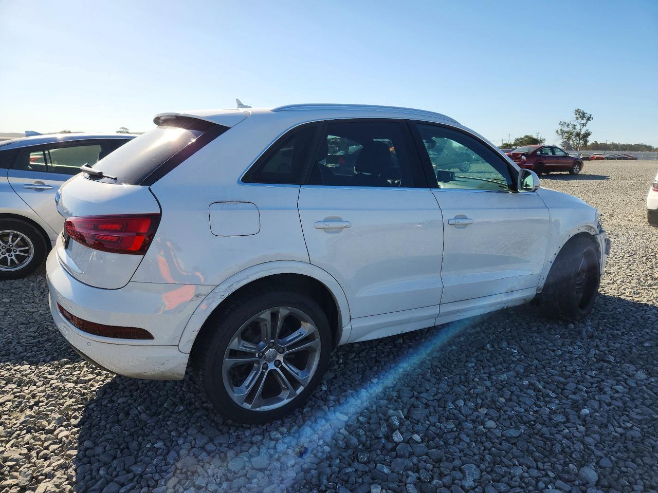 2016 AUDI Q3