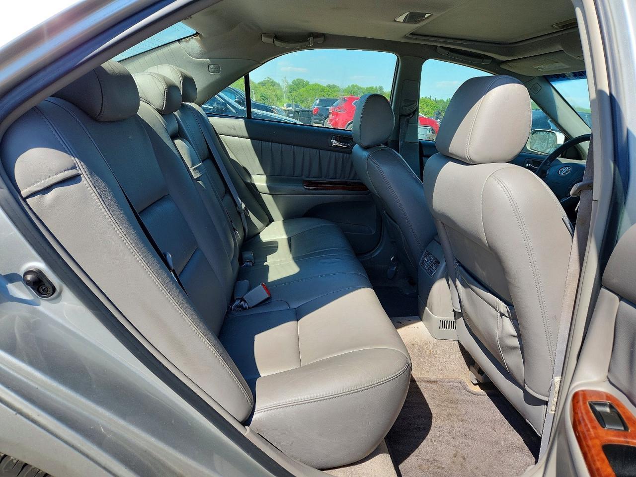 2005 TOYOTA CAMRY