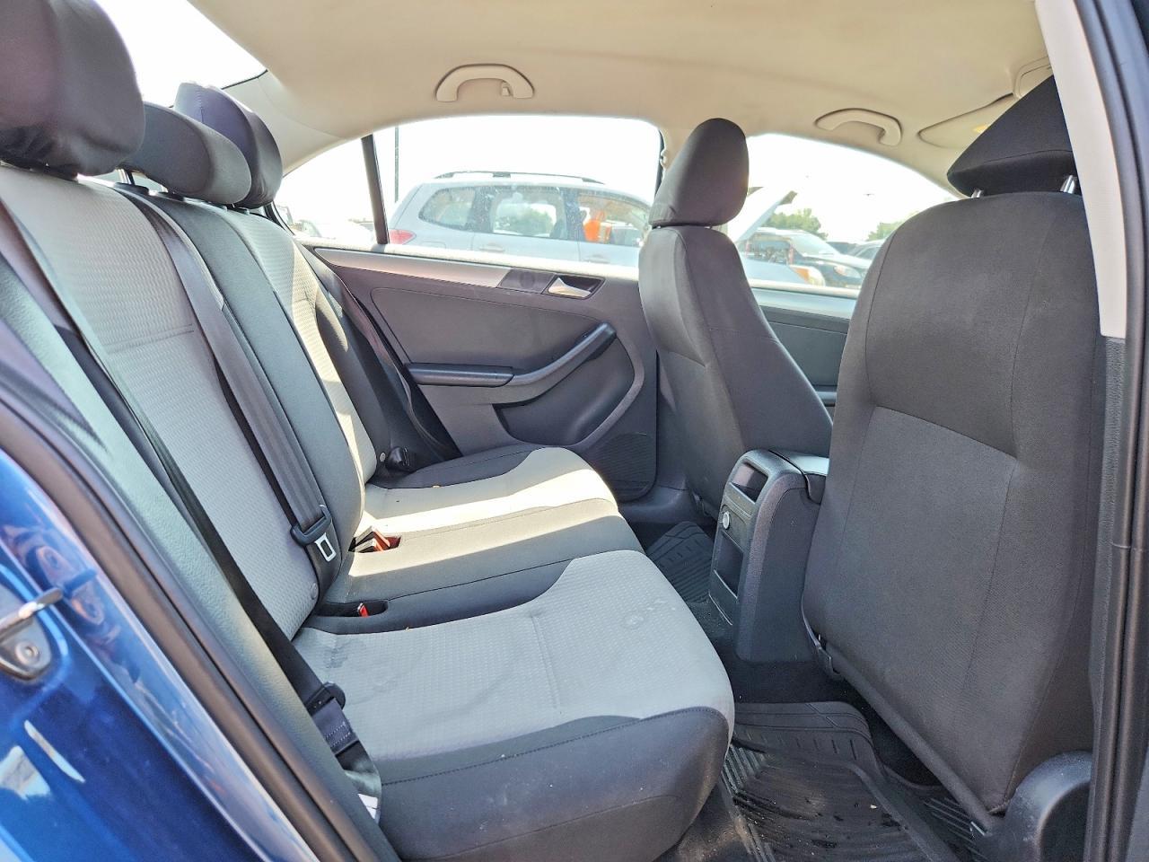 2018 VOLKSWAGEN JETTA