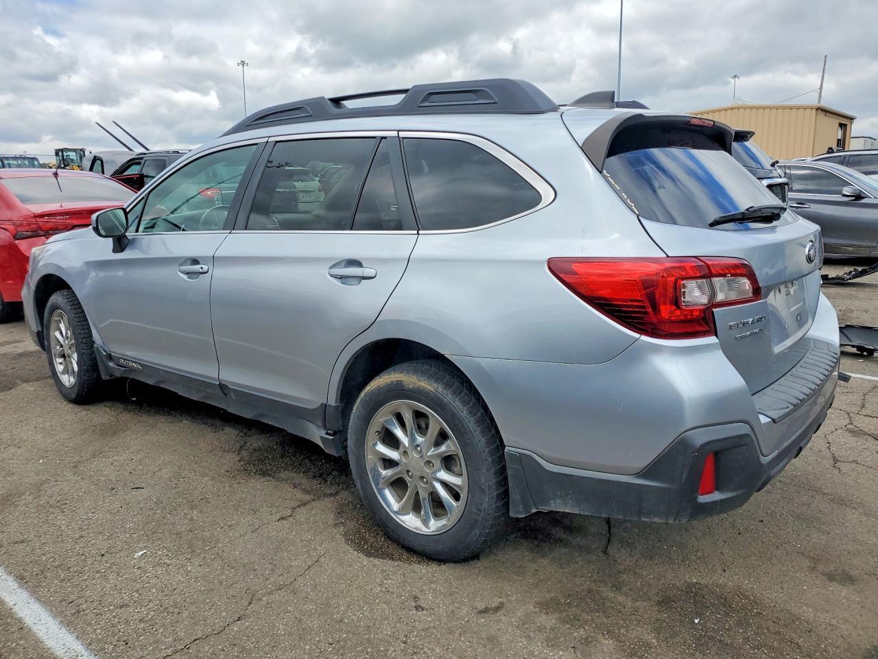 2019 SUBARU Outback