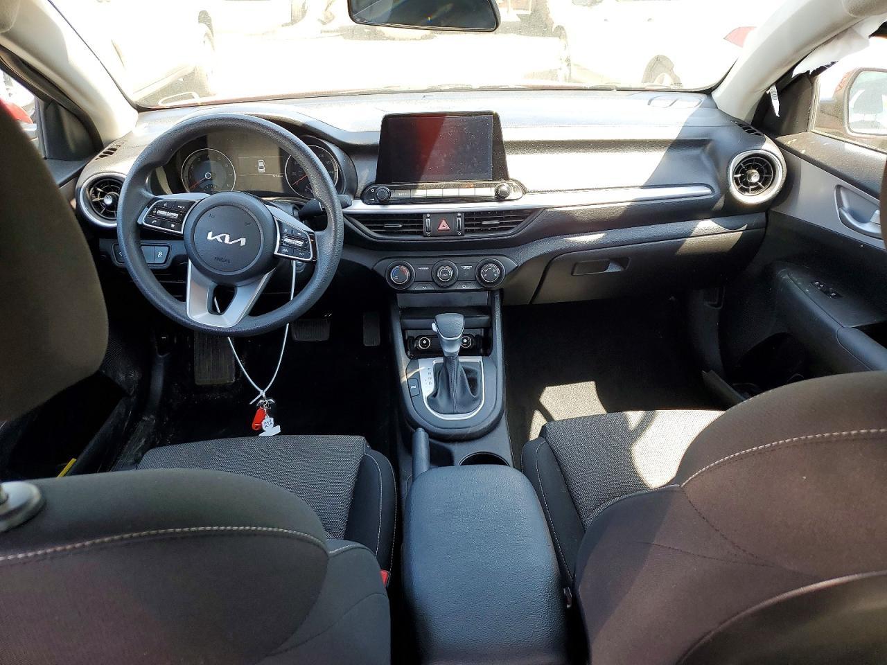 2023 KIA FORTE