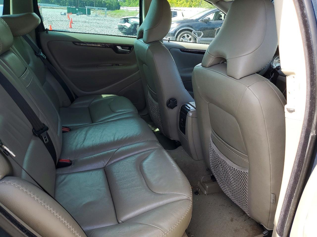 2007 VOLVO XC70