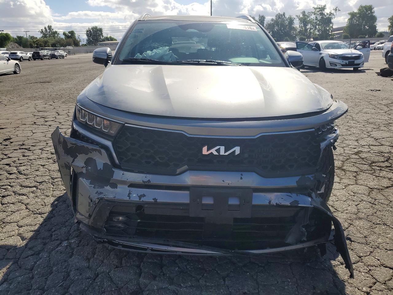 2023 KIA SORENTO
