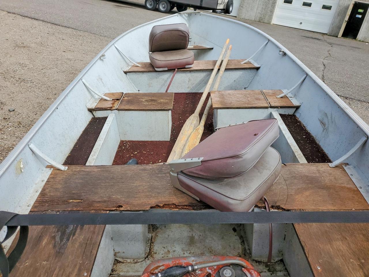 1988 LUND Boat