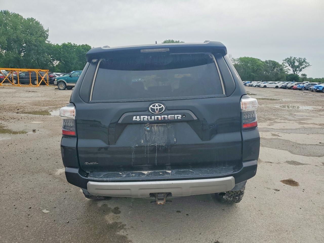 2016 TOYOTA 4Runner