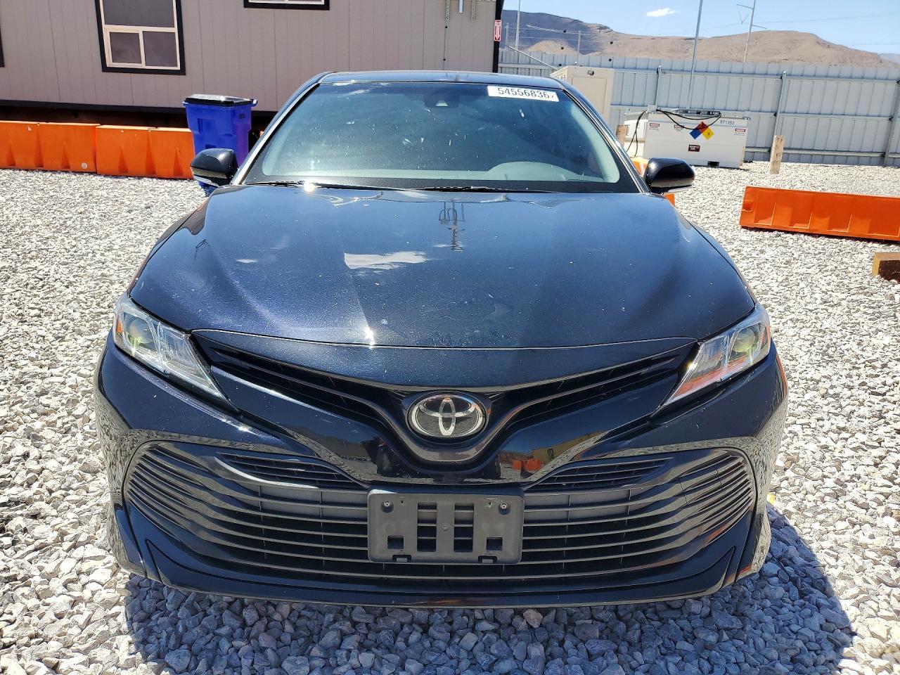 2018 TOYOTA CAMRY