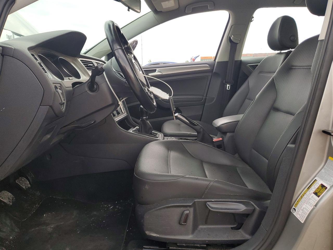 2015 VOLKSWAGEN GOLF