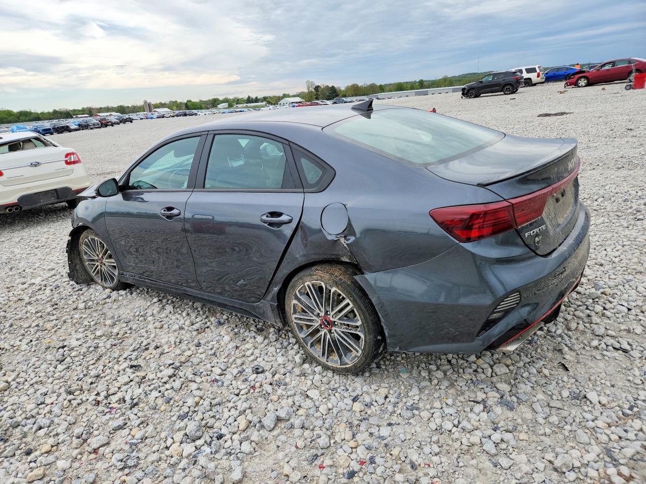 2023 KIA FORTE