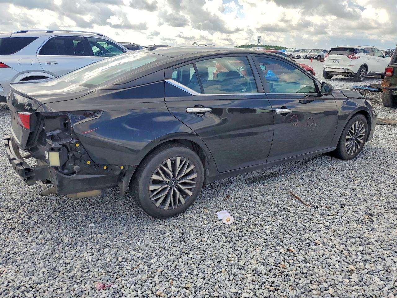 2023 NISSAN ALTIMA