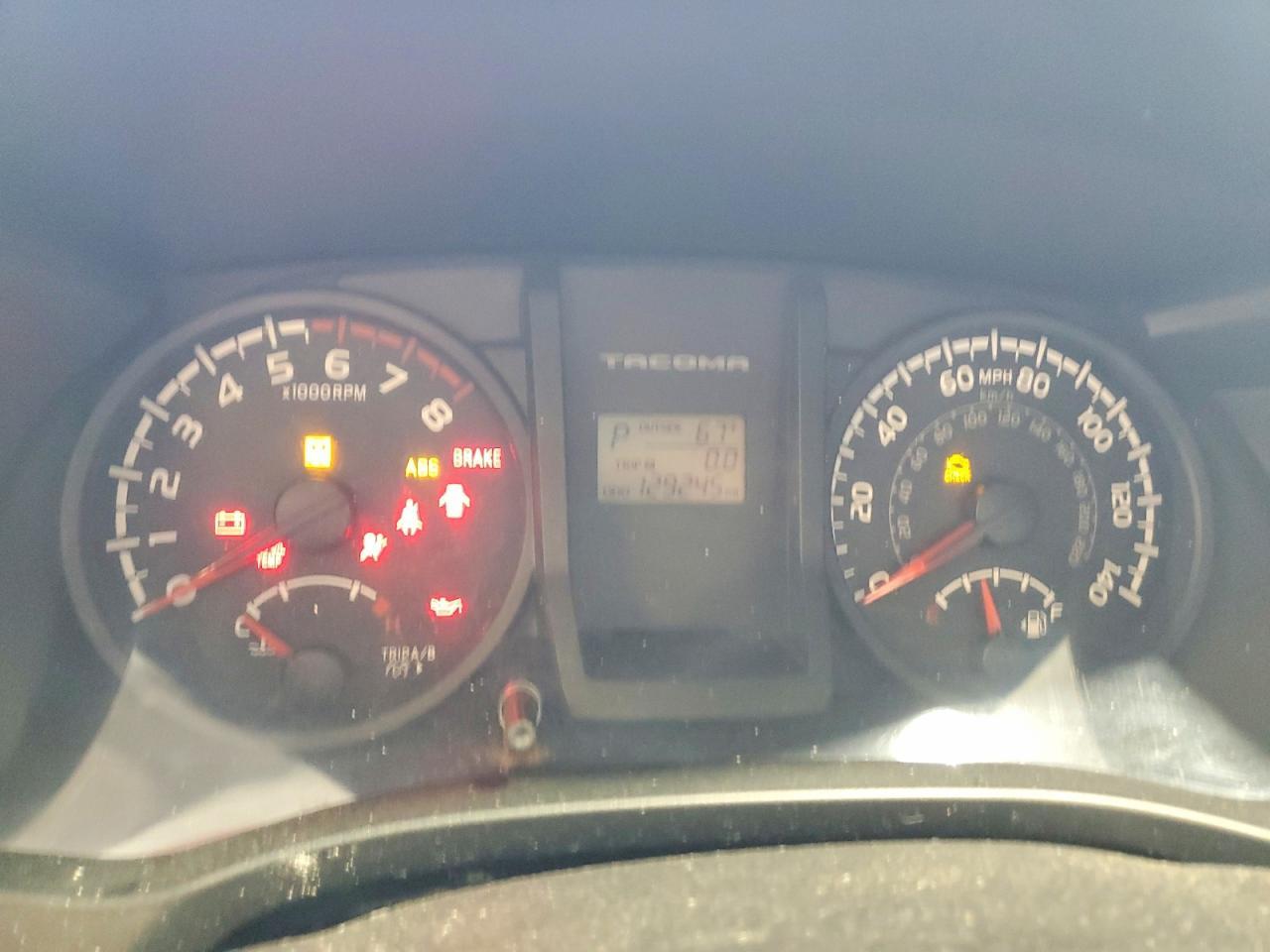 2017 TOYOTA TACOMA