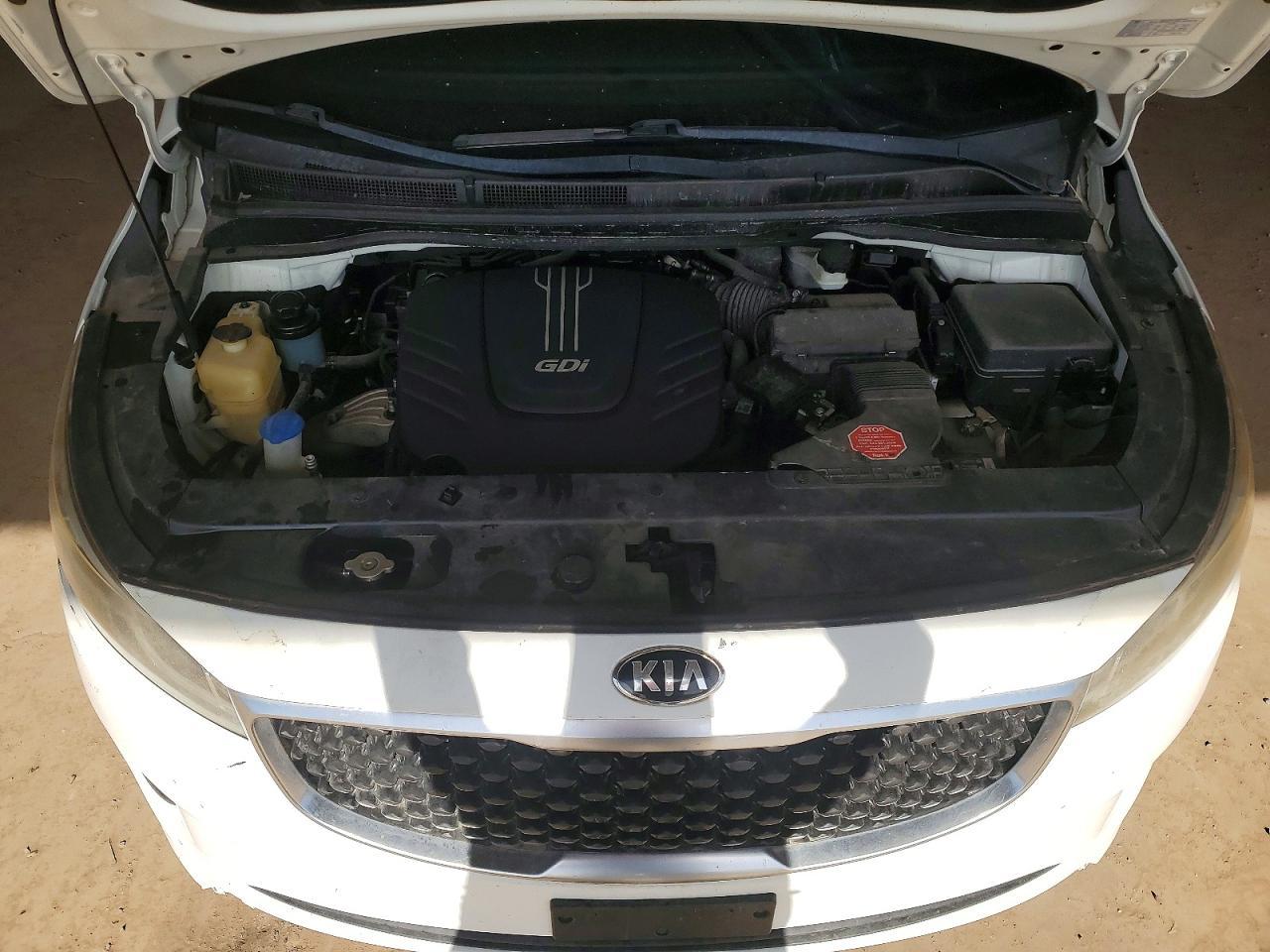 2016 KIA SEDONA
