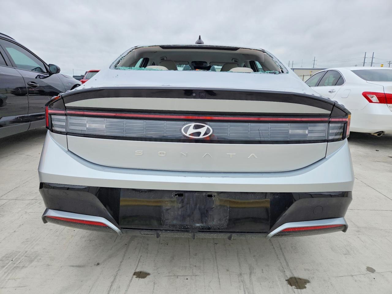 2025 HYUNDAI SONATA