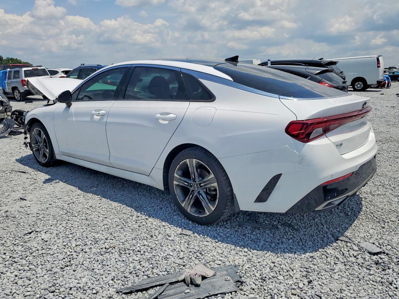 2021 KIA K5