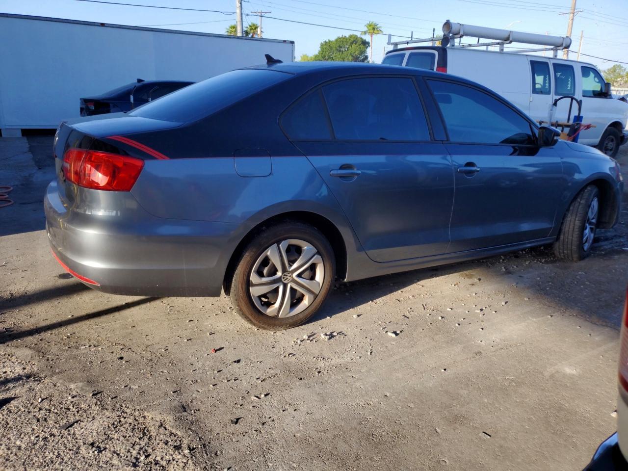 2014 VOLKSWAGEN JETTA
