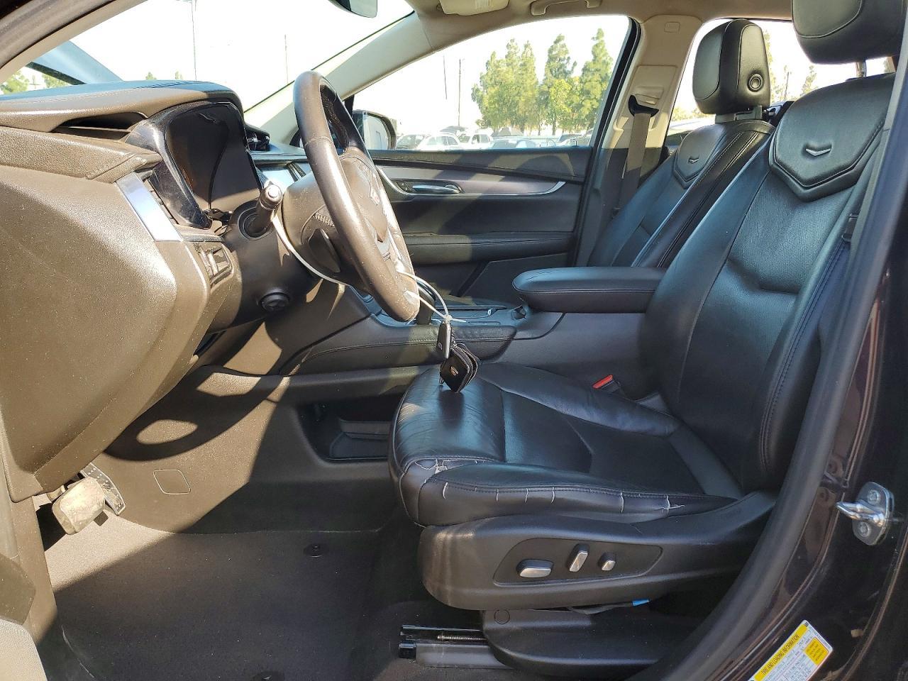 2018 CADILLAC XT5