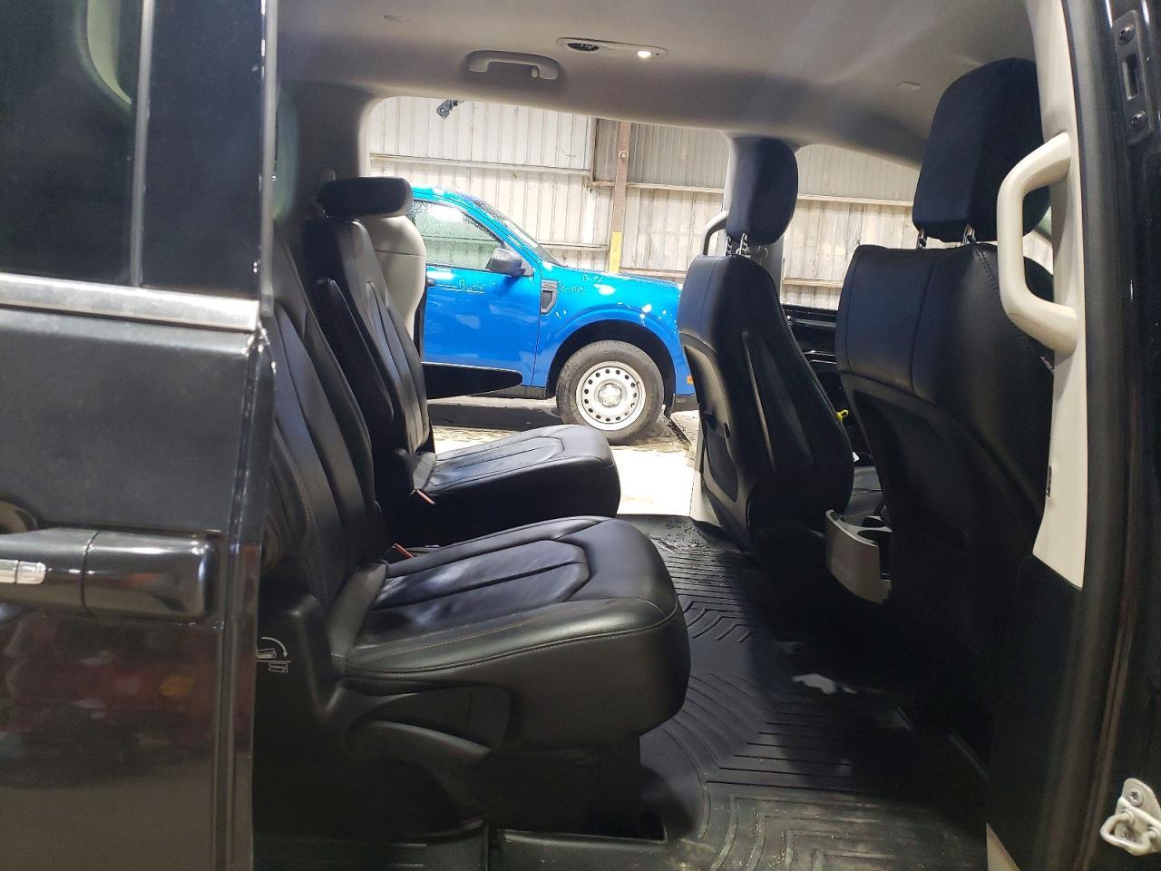 2019 CHRYSLER Pacifica