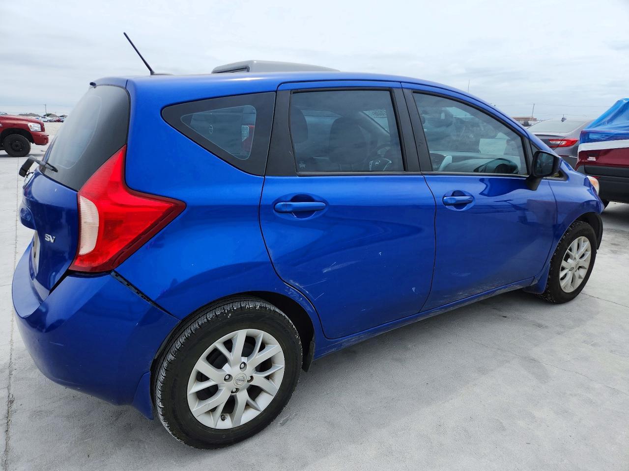 2016 NISSAN Versa Note