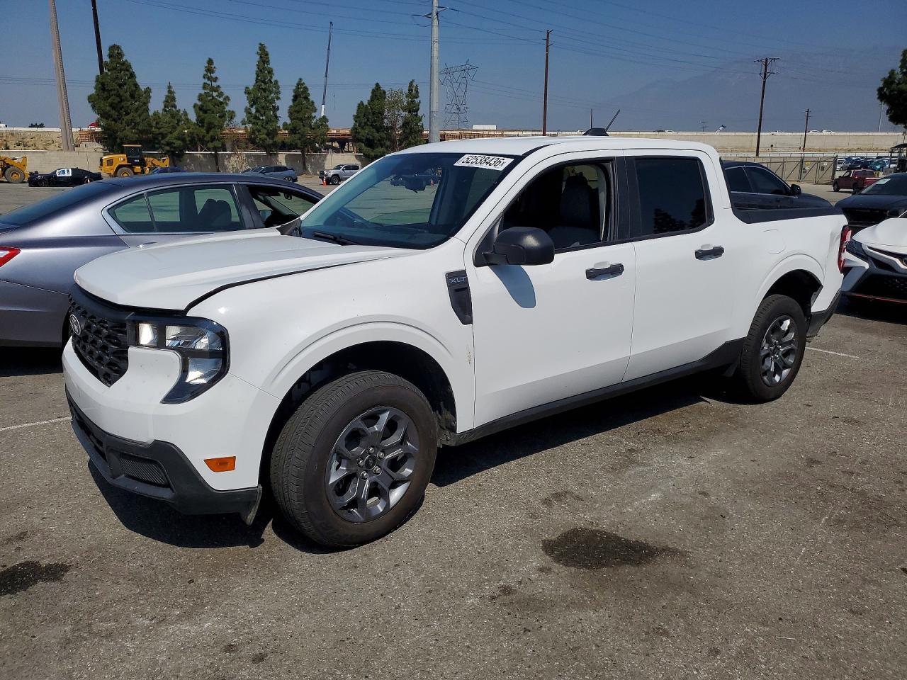 2025 FORD Maverick