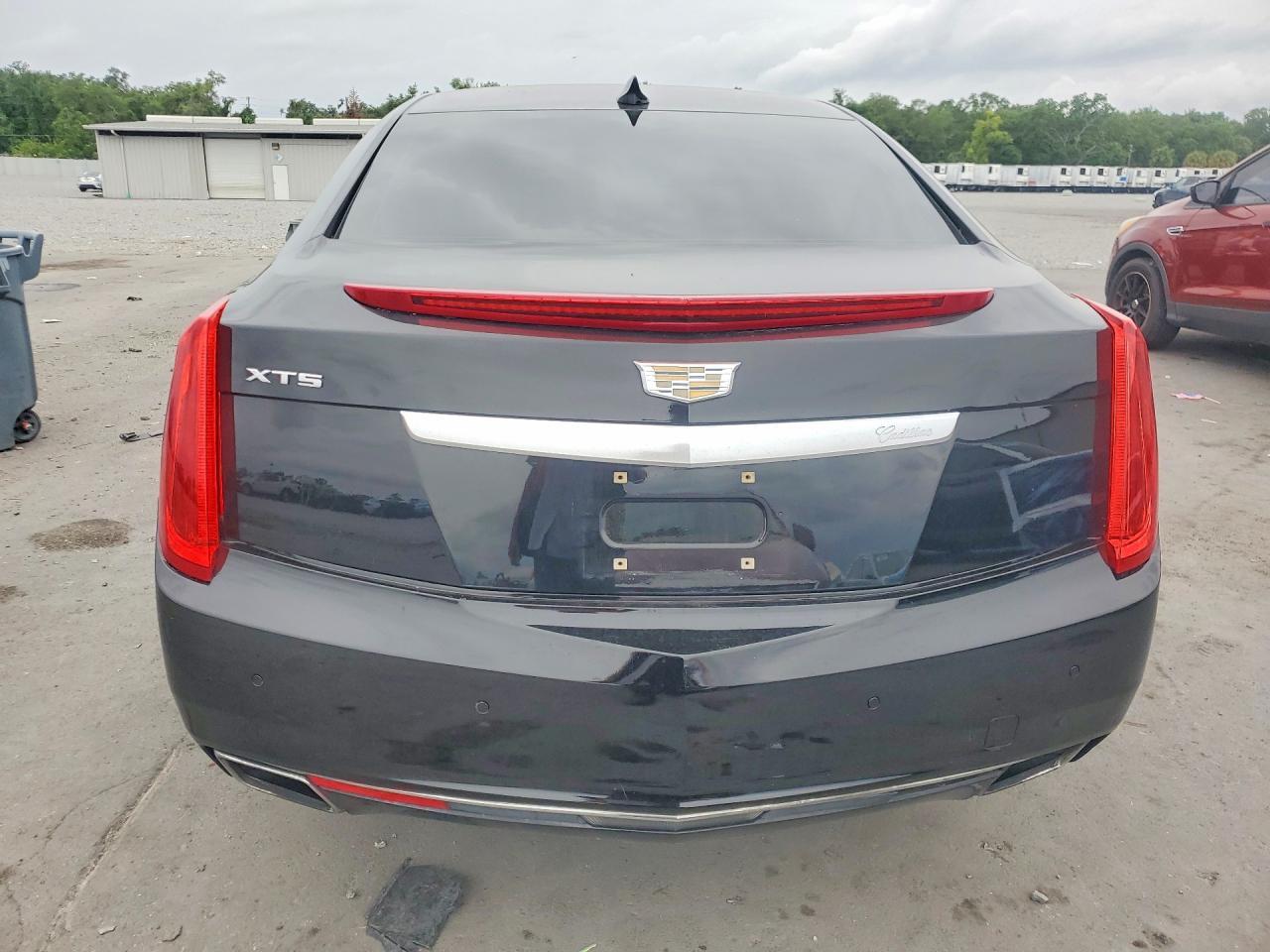 2016 CADILLAC XTS
