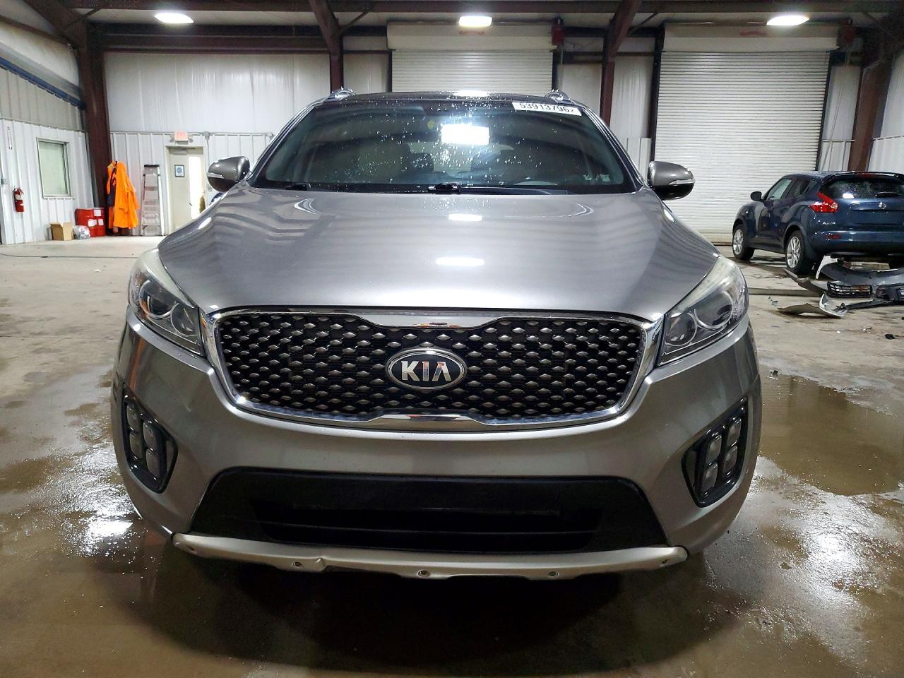 2016 KIA SORENTO