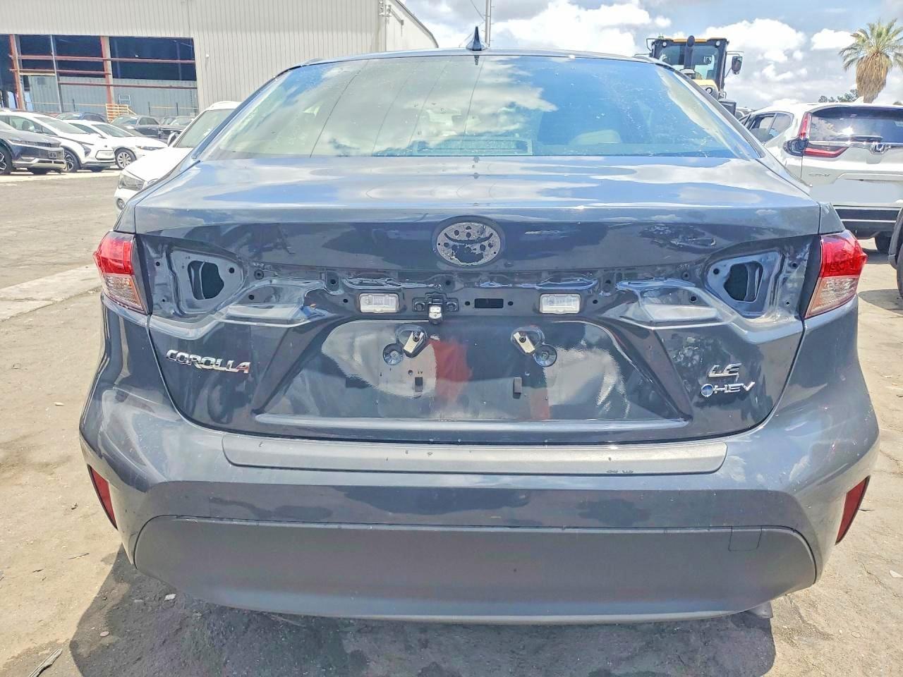 2025 TOYOTA COROLLA
