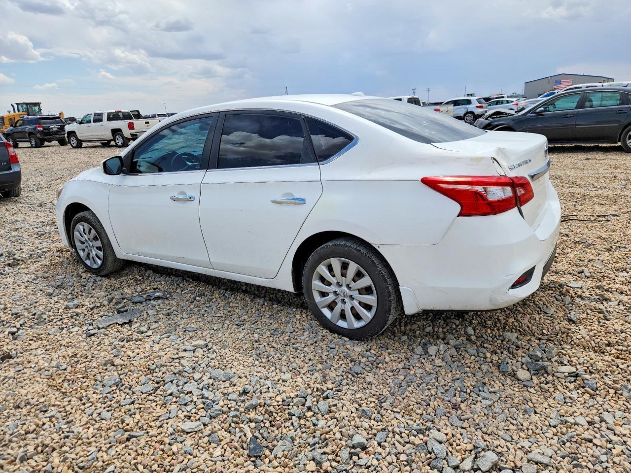 2016 NISSAN SENTRA