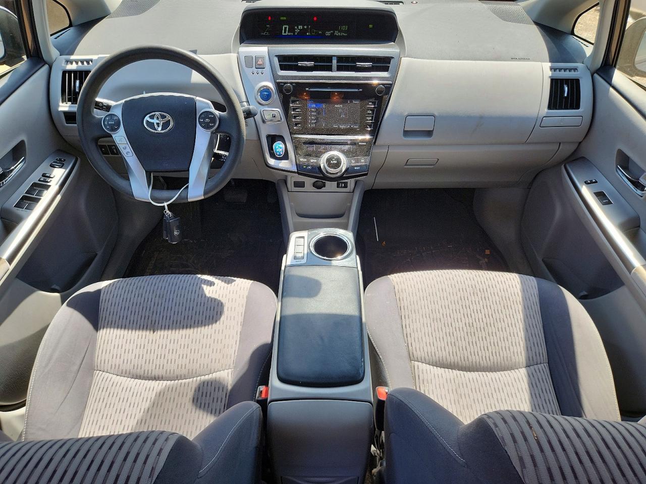 2017 TOYOTA PRIUS V