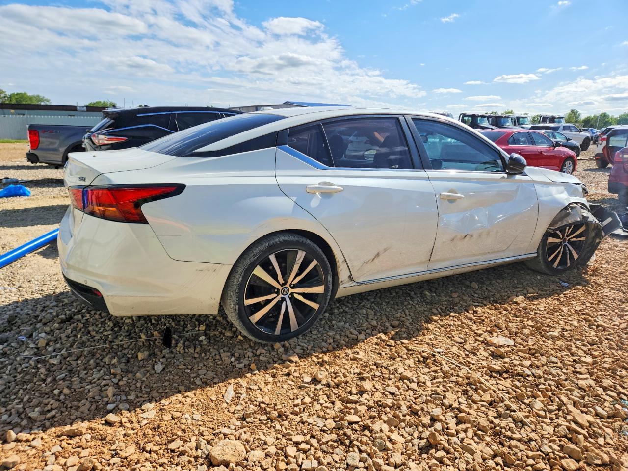 2020 NISSAN ALTIMA