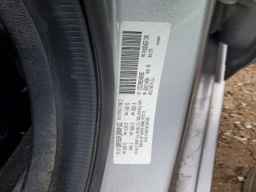 2013 DODGE Avenger