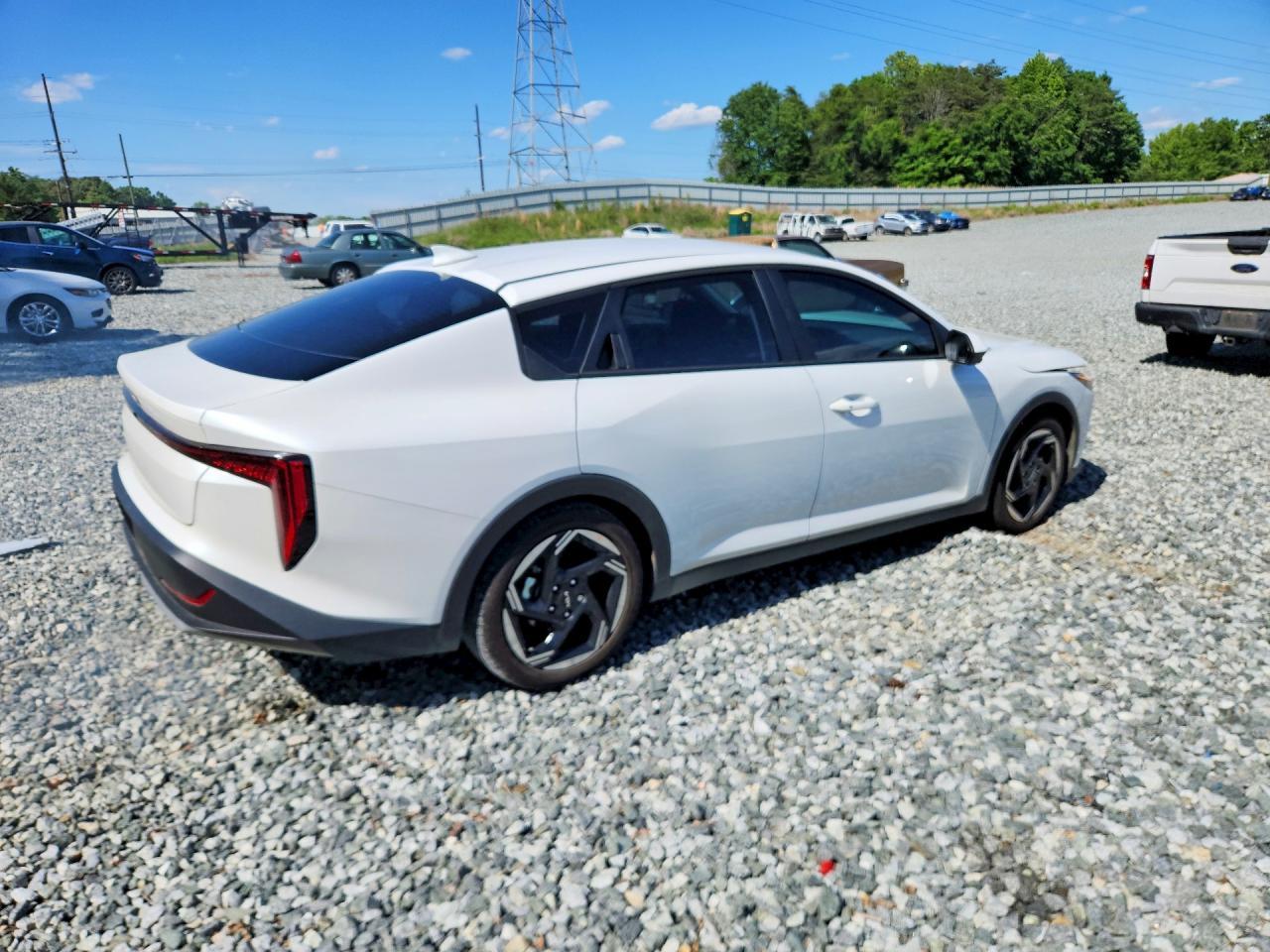 2025 KIA K4