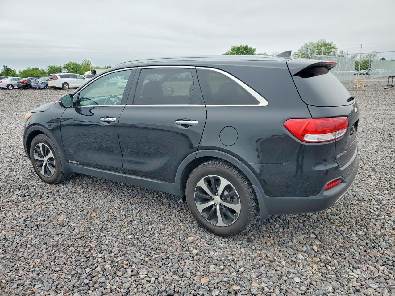 2017 KIA SORENTO