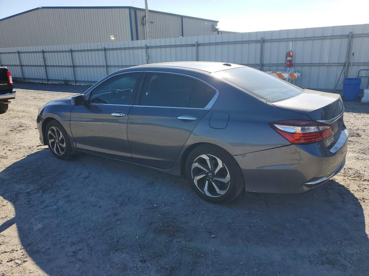 2017 HONDA ACCORD