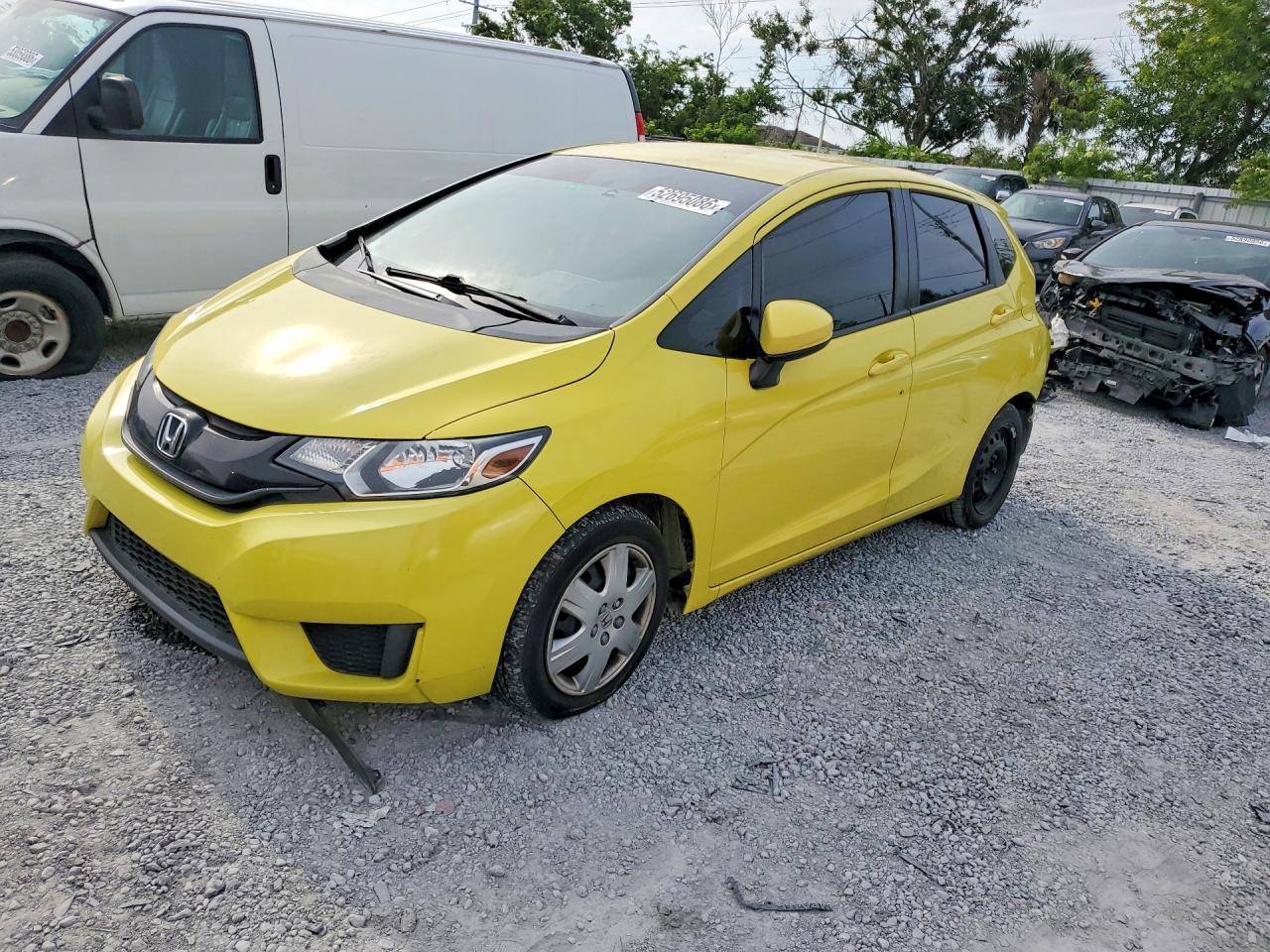 2015 HONDA FIT